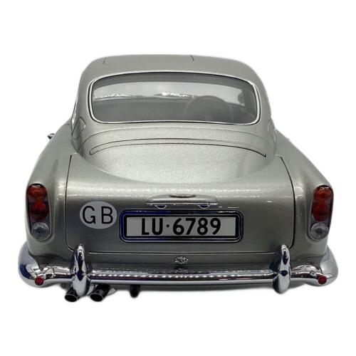 AUTOart 1/18 アストンマーチン DB5 「007/ゴールドフィンガー