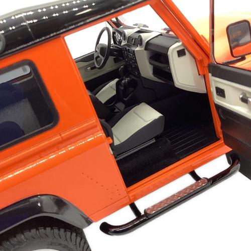 LCD MODELS（エルシーディーモデルズ）  LAND ROVER DEFENDER 90 WORKS V8 70th EDITION 1:18スケール