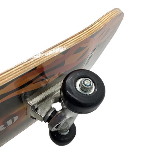 スケートボード オレンジ×ブラック