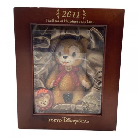 ダッフィーコレクションドールシリーズ2011美品 DISNEY (ディズニー) 2011ニューイヤー記念 コレクションドール