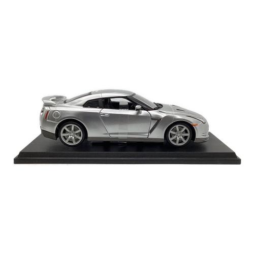 Maisto (マイスト) 2009 NISSAN GT-R(R35) モデルカー
