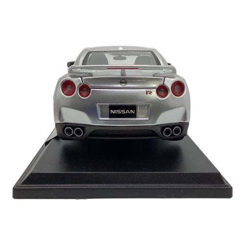 Maisto (マイスト) 2009 NISSAN GT-R(R35) モデルカー