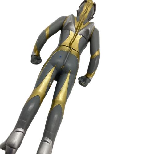 BANDAI（バンダイ）ウルトラマンティガ ティガバトル6 超古代戦士セット ウルトラマン 箱キズ有