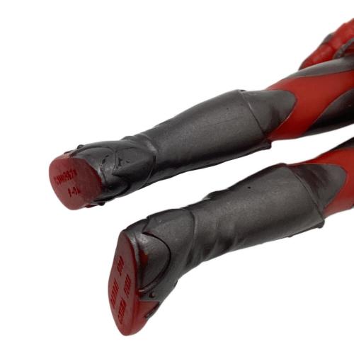 BANDAI（バンダイ）ウルトラマンティガ ティガバトル6 超古代戦士セット ウルトラマン 箱キズ有