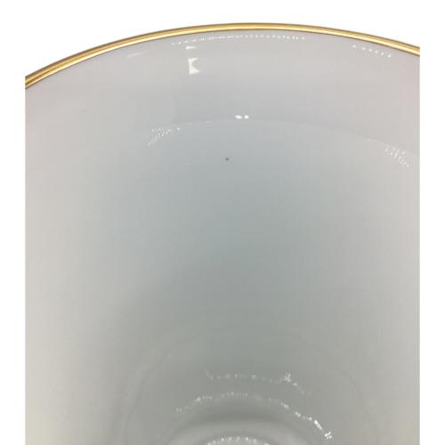 大倉陶園 (オオクラトウエン) 花瓶 バラと女性像 ブルー×ホワイト