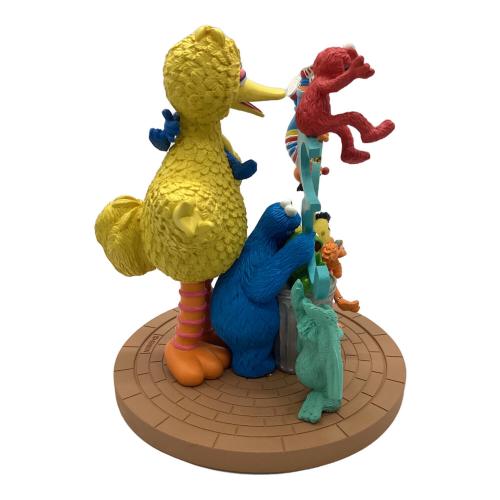 セサミストリート 30周年限定フィギュア プレート部分破損有