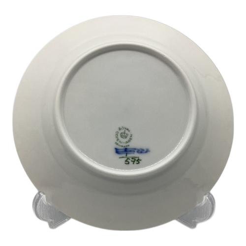 ROYAL COPENHAGEN (ロイヤル・コペンハーゲン) プレート 16cm 595 ブルーフルーテッド・ハーフレース