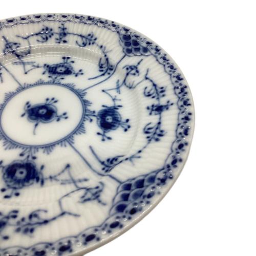 ROYAL COPENHAGEN (ロイヤル・コペンハーゲン) プレート 16cm 595 ブルーフルーテッド・ハーフレース