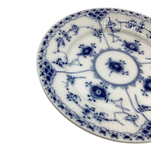 ROYAL COPENHAGEN (ロイヤル・コペンハーゲン) プレート 16cm 595 ブルーフルーテッド・ハーフレース