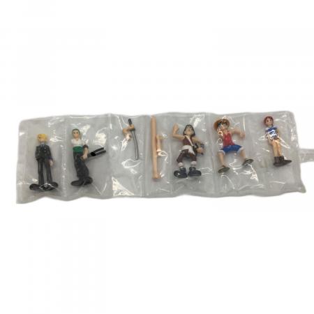 BANDAI (バンダイ) ONE PIECE ぐらぐらゴーイングメリー号 未組立品