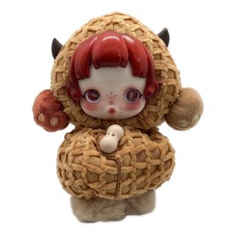 POP MART (ポップマート) SKULLPANDA ヌイグルミ キャメル・ピーナッツデザイン