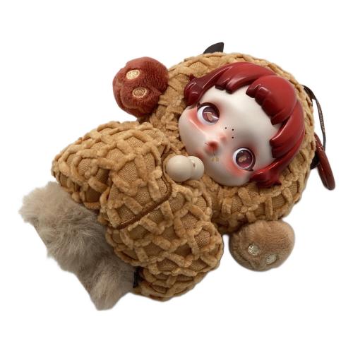 POP MART (ポップマート) SKULLPANDA ヌイグルミ キャメル・ピーナッツデザイン