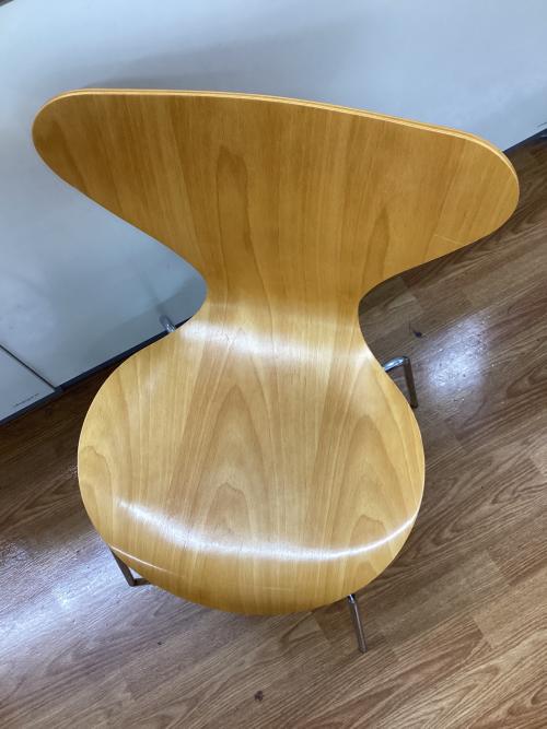 Fritz Hansen (フリッツハンセン) チェア Arne Jacobsen ナチュラル