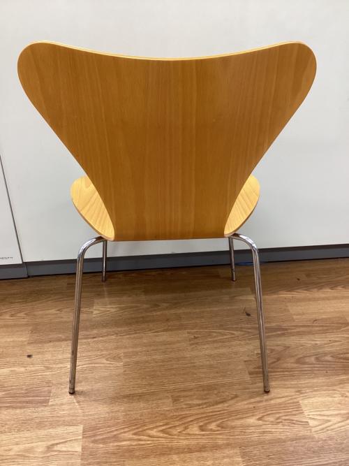 Fritz Hansen (フリッツハンセン) チェア Arne Jacobsen ナチュラル