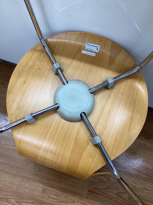 Fritz Hansen (フリッツハンセン) チェア Arne Jacobsen ナチュラル