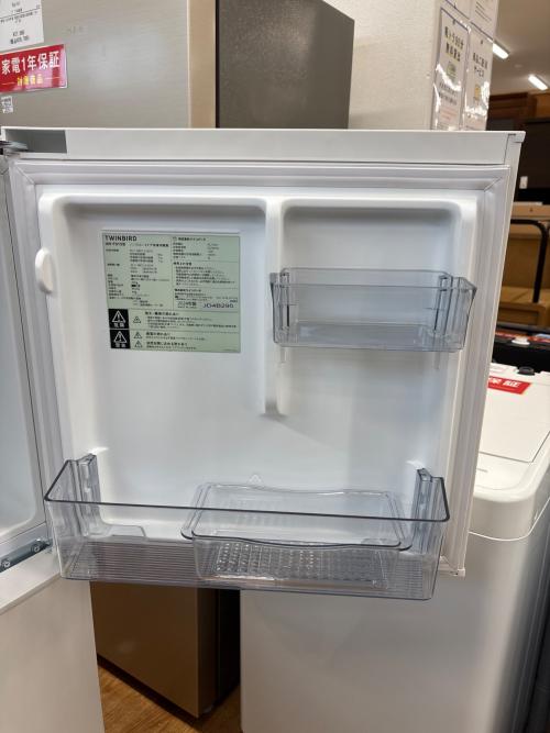 TWINBIRD (ツインバード) 2ドア冷蔵庫 HR-F915 2024年製 146L