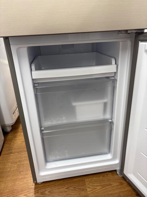 Haier (ハイアール) 2ドア冷蔵庫 JR-M20A 2024年製