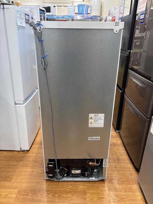 Hisense (ハイセンス) 2ドア冷蔵庫 HR-D13E4W 2024年製 54 135L
