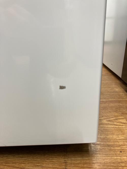 Hisense (ハイセンス) 2ドア冷蔵庫 HR-D1701W 2024年製 175L