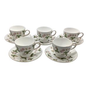 Wedgwood (ウェッジウッド) カップ&ソーサー ホワイト/花柄・ストロベリー柄 ワイルドストロベリー