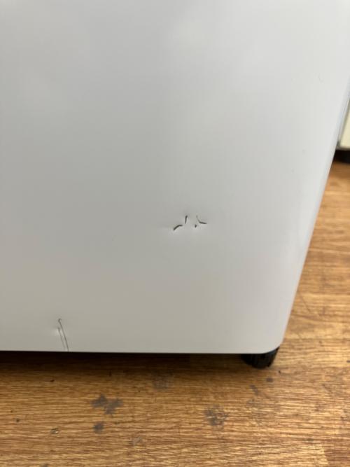 Hisense (ハイセンス) 2ドア冷蔵庫 HR-B12E4W 2025年製 124L