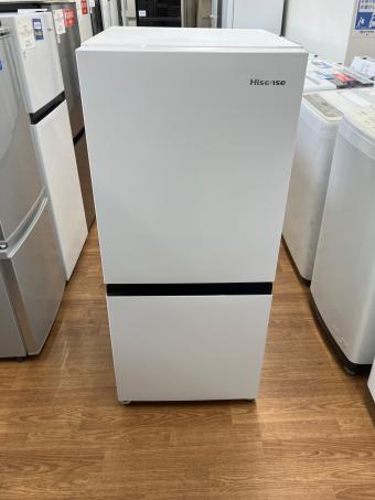 Hisense (ハイセンス) 2ドア冷蔵庫 HR-D13E2W 2023年製 135L