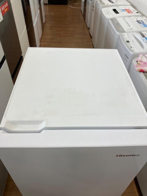 Hisense (ハイセンス) 2ドア冷蔵庫 HR-D13E2W 2023年製 135L