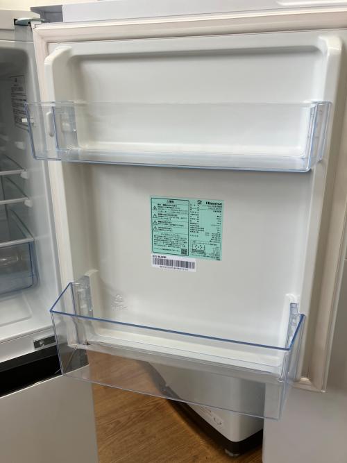 Hisense (ハイセンス) 2ドア冷蔵庫 HR-D13E2W 2023年製 135L