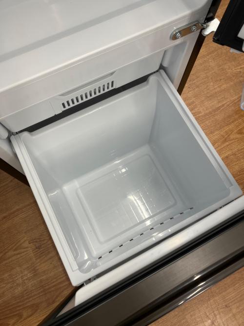 Hisense (ハイセンス) 2ドア冷蔵庫 HR-D15FB 2025年製 81 162L