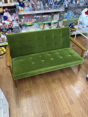 カリモク60 (カリモクロクマル) Kチェア 50周年記念プレート 24 モケットグリーン