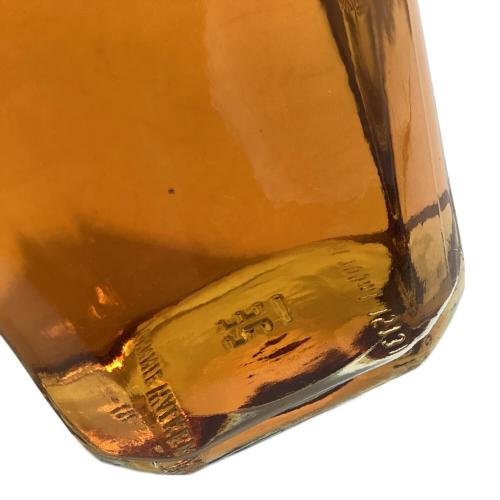 Johnnie Walker (ジョニーウォーカー) BLACK LABEL ウィスキー 12年 700ml