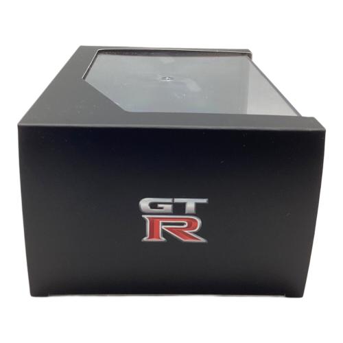 NISSAN GT-R KWAM002193　