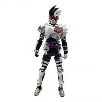 S.H.Figuarts 仮面ライダーゲンム ゾンビアクションゲーマーレベルX-0 可動フィギュア 仮面ライダーエグゼイド