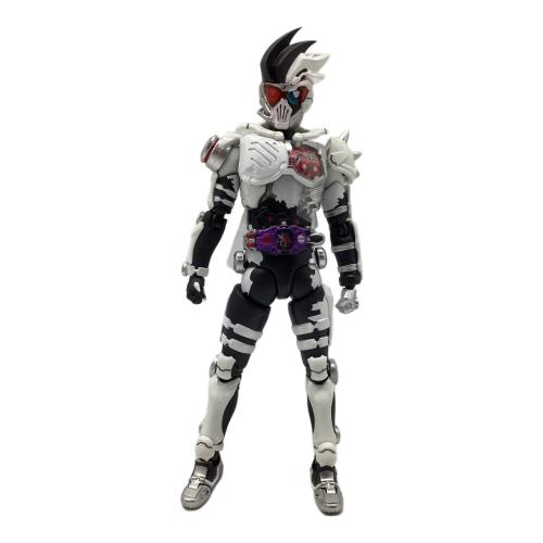 S.H.Figuarts 仮面ライダーゲンム ゾンビアクションゲーマーレベルX-0 可動フィギュア 仮面ライダーエグゼイド
