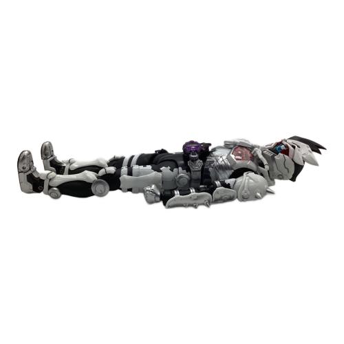S.H.Figuarts 仮面ライダーゲンム ゾンビアクションゲーマーレベルX-0 可動フィギュア 仮面ライダーエグゼイド