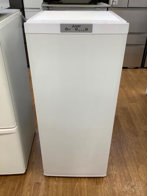 MITSUBISHI (ミツビシ) 1ドア冷凍庫 MF-U12K-W 2025年製 クリーニング済 204 121L
