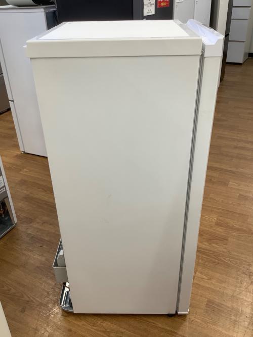 MITSUBISHI (ミツビシ) 1ドア冷凍庫 MF-U12K-W 2025年製 クリーニング済 204 121L