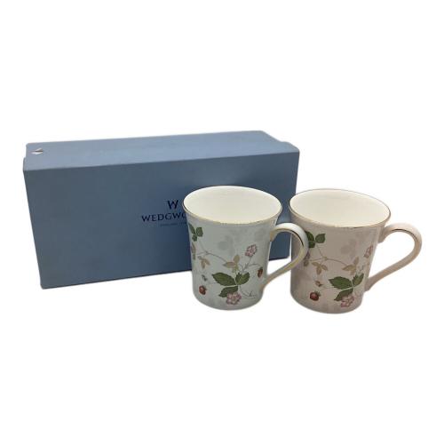 Wedgwood (ウェッジウッド) カップ&ソーサー ブルー/ピンク ワイルドストロベリー