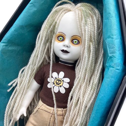 MEZCO (メズコ) LIVING DEAD DOLLS DAESY SLAE ドール