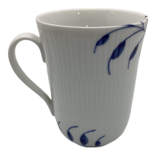ROYAL COPENHAGEN (ロイヤル・コペンハーゲン) マグカップ ブルーフルーテッド