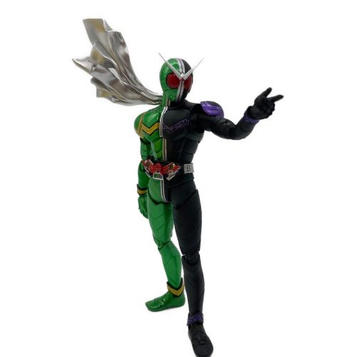 BANDAI S.H.Figuarts 仮面ライダーW サイクロンジョーカー （真骨頂製法）