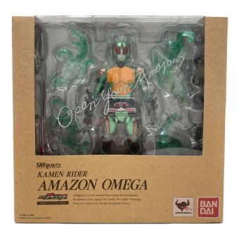 BANDAI (バンダイ) フィギュア S.H.Figuarts 仮面ライダーアマゾンオメガ Amazon.co.jp限定