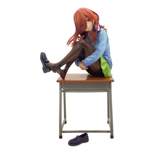 コトブキヤ 中野三玖 「五等分の花嫁」 1/8 PVC製塗装済み フィギュア