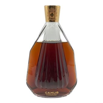 カミュ (CAMUS) コニャック 700ml マルキーズ バカラ 未開封