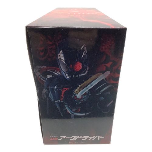 仮面ライダーゼロワン (カメンライダーゼロワン) 仮面ライダーゼロワン 変身ベルト DXアークドライバー