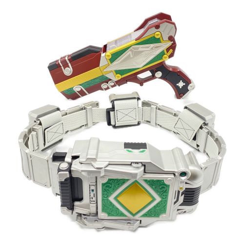 仮面ライダーブレイド (カメンライダーブレイド) 仮面ライダー プレミアムバンダイ限定 コンプリートセレクションモディフィケーション ギャレンバックル＆ラウズアブゾーバー＆ギャレンラウザー 動作確認済み