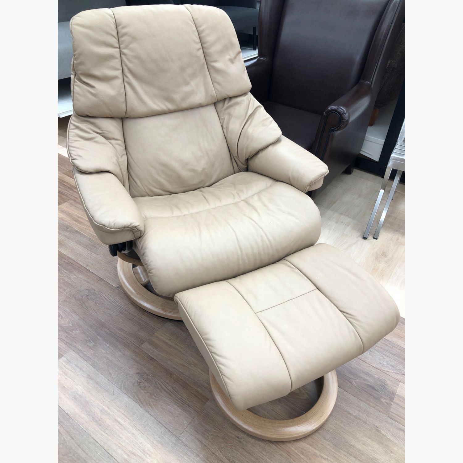 Ekornes (エコーネス) ストレスレスチェア ベージュ 167 1人掛け レノ｜トレファクONLINE