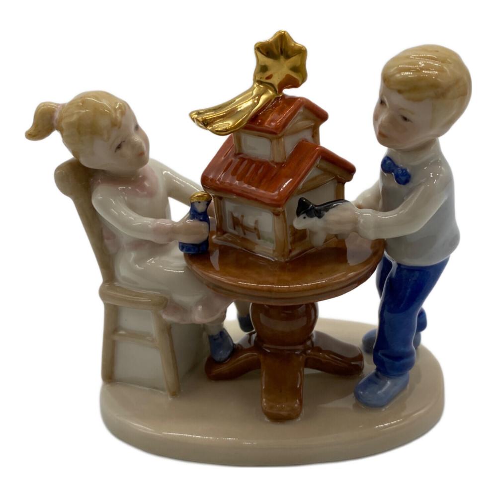 ROYAL COPENHAGEN (ロイヤル・コペンハーゲン) フィギュリン クララと