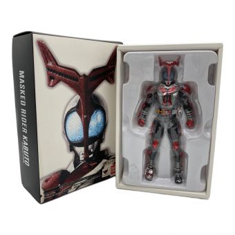 フィギュア S.H.Figuarts（真骨彫製法）仮面ライダーカブト ハイパーフォーム 真骨彫製法
