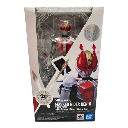 仮面ライダー電王 (カメンライダーデンオウ) 仮面ライダー S.H.フィギュアーツ 仮面ライダー電王 ソードフォーム